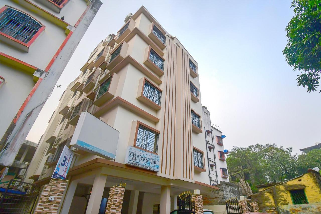 Super Collection O Bricks Inn Hazra Road Near Birla Mandir コルカタ エクステリア 写真