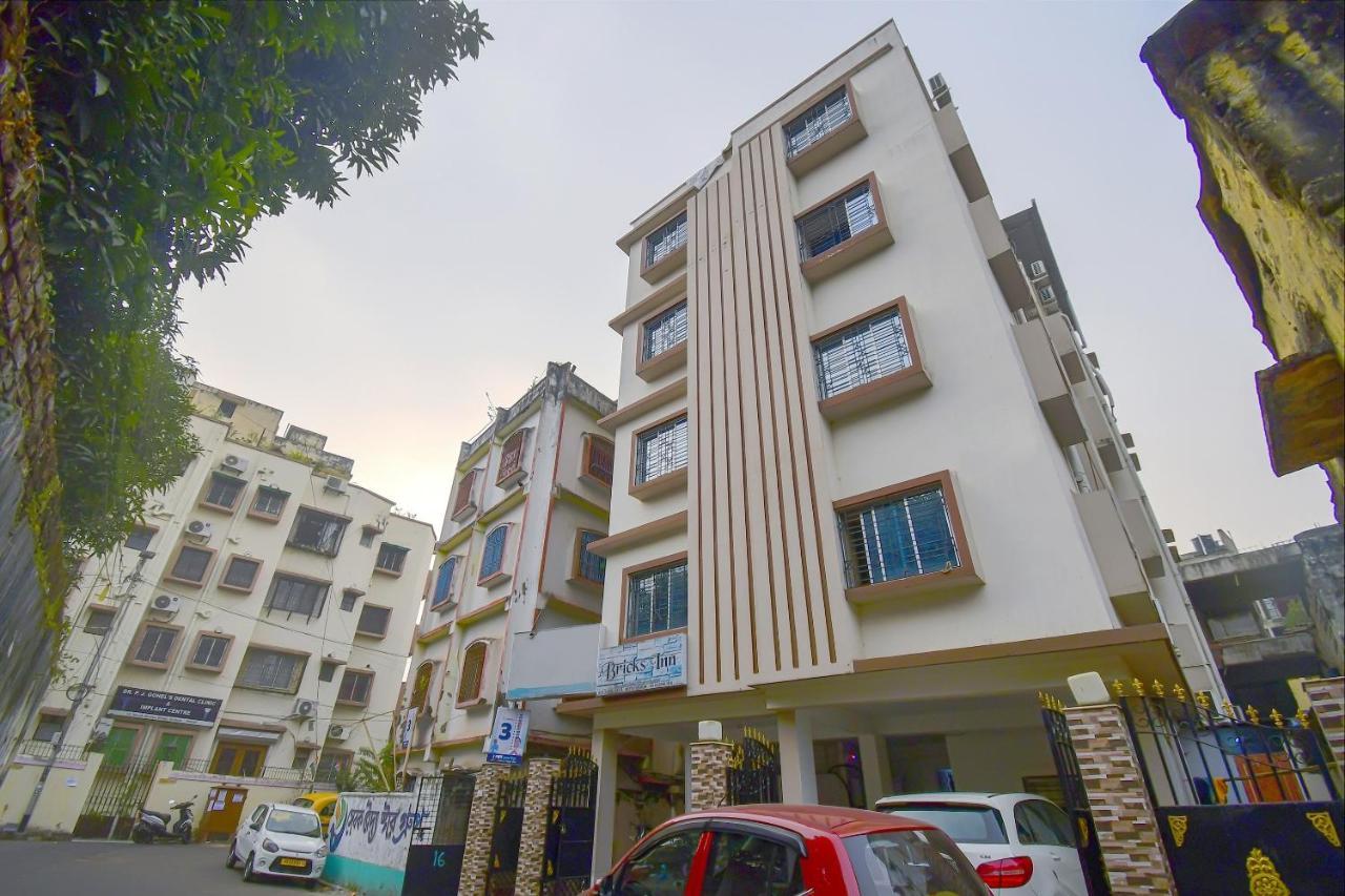 Super Collection O Bricks Inn Hazra Road Near Birla Mandir コルカタ エクステリア 写真